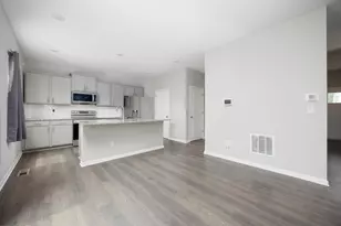 123 Beaman Gates Dr SW, Granville, OH 43023 - Photo 9