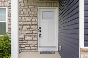 123 Beaman Gates Dr SW, Granville, OH 43023 - Photo 3