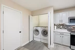 3303 Joshstock Dr, Columbus, OH 43232 - Photo 13