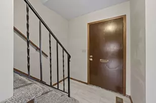 6198 Stornoway Dr S, Columbus, OH 43213 - Photo 7