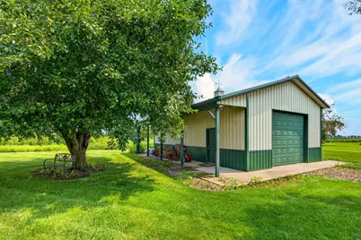 1210 Chester Way NW, Canal Winchester, OH 43110 - Photo 3