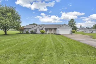 10535 S Poplar Dr, Glouster, OH 45732 - Photo 3