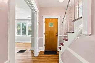 208 E Northwood Ave, Columbus, OH 43201 - Photo 5