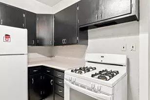 208 E Northwood Ave, Columbus, OH 43201 - Photo 15
