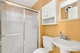 208 E Northwood Ave, Columbus, OH 43201 - Photo 17