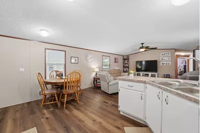 668 Royal Palm Court, Columbus, OH 43207 - Photo 11