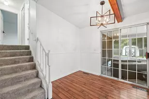 4977 Warminster Dr, Columbus, OH 43232 - Photo 3
