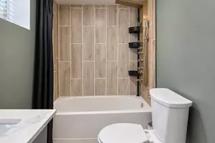 964 Lawrence Dr, Columbus, OH 43207 - Photo 21