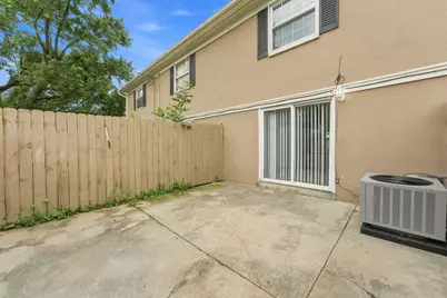 126 Tarryton Court E #4D, Columbus, OH 43228 - Photo 31