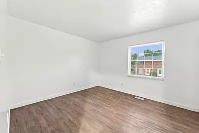 126 Tarryton Court E #4D, Columbus, OH 43228 - Photo 17