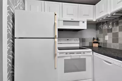 1000 Urlin Avenue #521, Columbus, OH 43212 - Photo 15