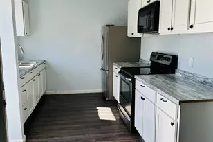 836 S Hamilton Rd, Columbus, OH 43213 - Photo 1