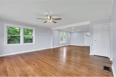 530 Wooster Road, Mount Vernon, OH 43050 - Photo 5