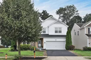319 Kastlekove Dr, Lewis Center, OH 43035 - Photo 1