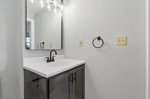 3768 Springwood Dr, Columbus, OH 43224 - Photo 23