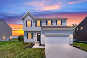 37 Thoreau Dr, Ashville, OH 43103 - Photo 1