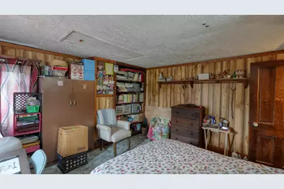 214 Main Street, Lore City, OH 43755 - Photo 23