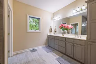 3925 Tarrington Ln, Upper Arlington, OH 43220 - Photo 25