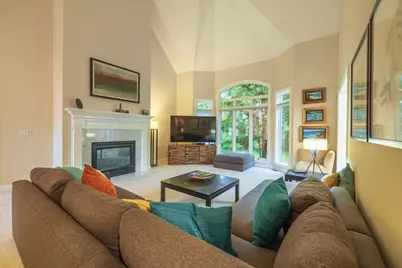 3925 Tarrington Lane, Upper Arlington, OH 43220 - Photo 5