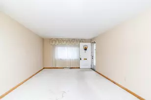 2683 Eugene Ave, Grove City, OH 43123 - Photo 27