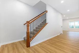 170 W Locust St, Newark, OH 43055 - Photo 5