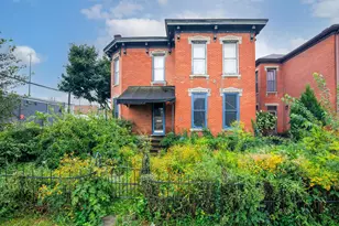 29-31 Smith Pl, Columbus, OH 43201 - Photo 3