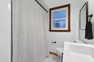 805 S Hague Ave, Columbus, OH 43204 - Photo 9