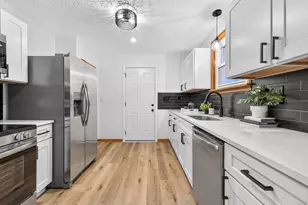 805 S Hague Ave, Columbus, OH 43204 - Photo 5