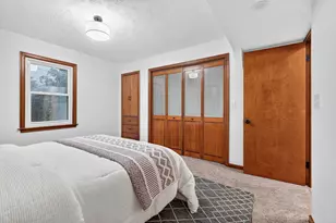 805 S Hague Ave, Columbus, OH 43204 - Photo 11