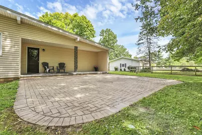2185 Sunnyhill Drive NE, Lancaster, OH 43130 - Photo 13