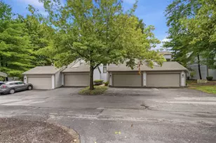 2691 Woodland Trail Dr, Columbus, OH 43231 - Photo 1