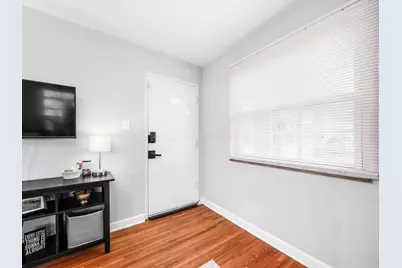 1775 Northwest Court #105, Columbus, OH 43212 - Photo 7