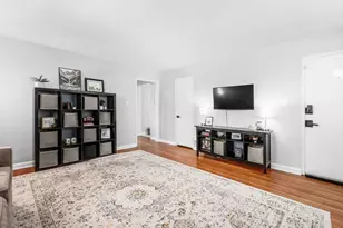 1775 Northwest Ct, Columbus, OH 43212 - Photo 3