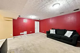 1332 Wagy Square, Pataskala, OH 43062 - Photo 25