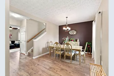 1332 Wagy Square, Pataskala, OH 43062 - Photo 3