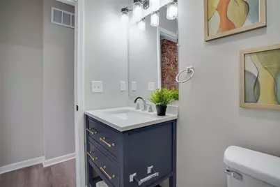 295 W Park Avenue, Columbus, OH 43223 - Photo 19