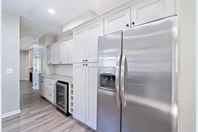 293 W Park Avenue, Columbus, OH 43223 - Photo 15