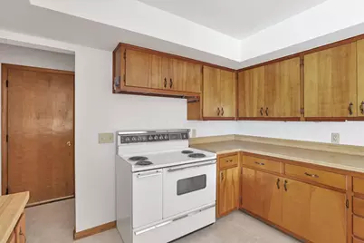 817 Amherst Drive, Urbana, OH 43078 - Photo 9