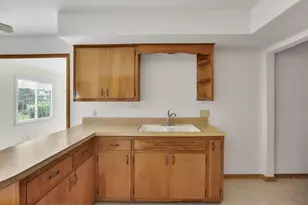 817 Amherst Dr, Urbana, OH 43078 - Photo 11