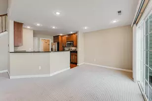 5087 Dinard Way, Columbus, OH 43221 - Photo 11