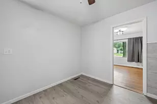 718 Meadow Dr, Newark, OH 43055 - Photo 7