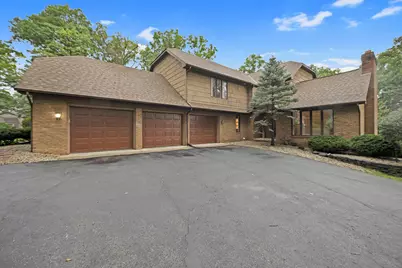 100 Tanglewood Drive, West Liberty, OH 43357 - Photo 5