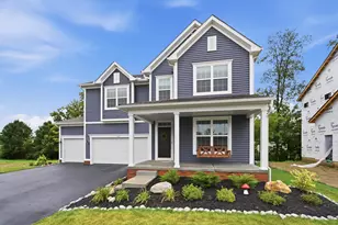 427 Pioneer Wy, Pataskala, OH 43062 - Photo 1