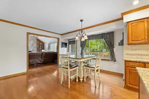 688 Southbluff Dr, Westerville, OH 43082 - Photo 5