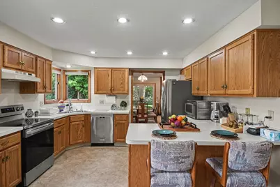 1754 Leighton Drive, Reynoldsburg, OH 43068 - Photo 9
