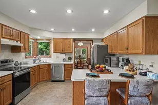 1754 Leighton Dr, Reynoldsburg, OH 43068 - Photo 9