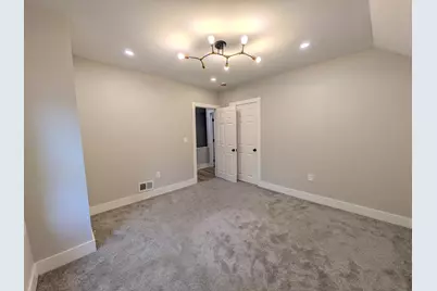 715 Seymour Avenue, Columbus, OH 43205 - Photo 9