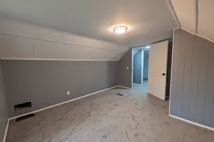 2928 Azelda St, Columbus, OH 43224 - Photo 13