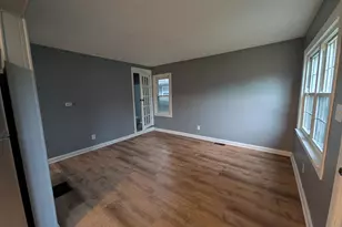 2928 Azelda St, Columbus, OH 43224 - Photo 3