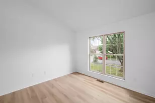 219 Pinoak Ct, Delaware, OH 43015 - Photo 13